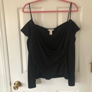 HM black cold shoulder blouse